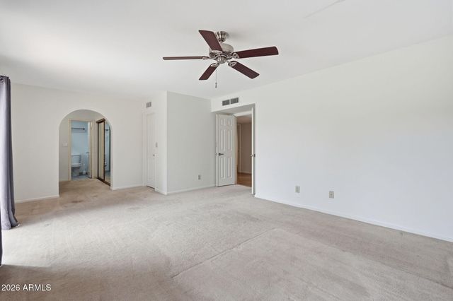 319 E HACKAMORE Street, Mesa, AZ 85201