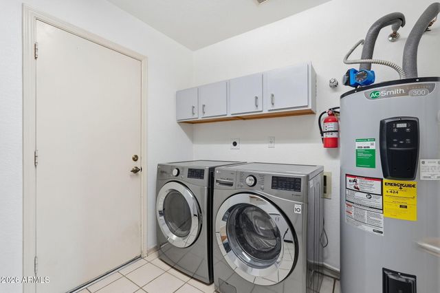 319 E HACKAMORE Street, Mesa, AZ 85201