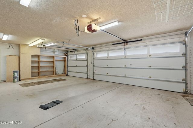 319 E HACKAMORE Street, Mesa, AZ 85201