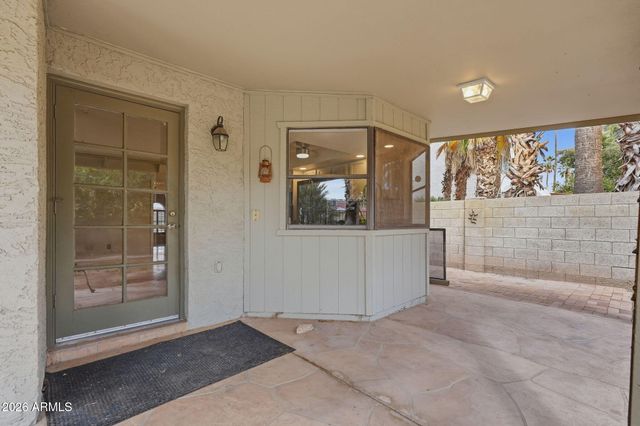 319 E HACKAMORE Street, Mesa, AZ 85201