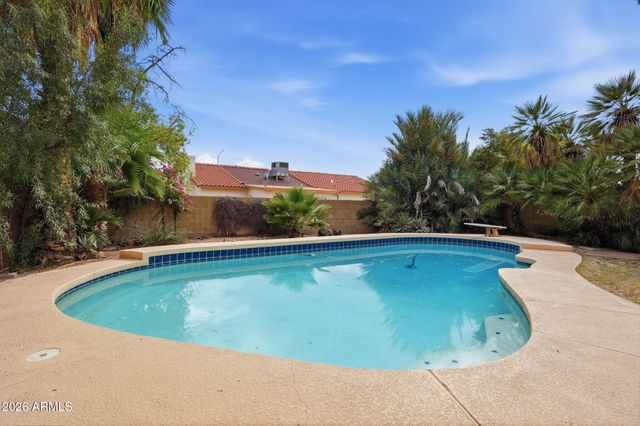 319 E HACKAMORE Street, Mesa, AZ 85201