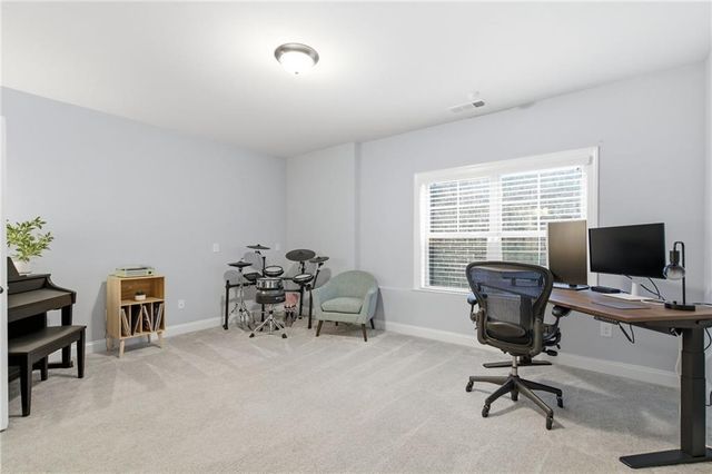 2302 Mclean Chase SE, Smyrna, GA 30080