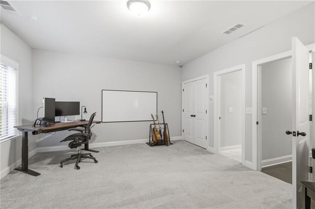 2302 Mclean Chase SE, Smyrna, GA 30080