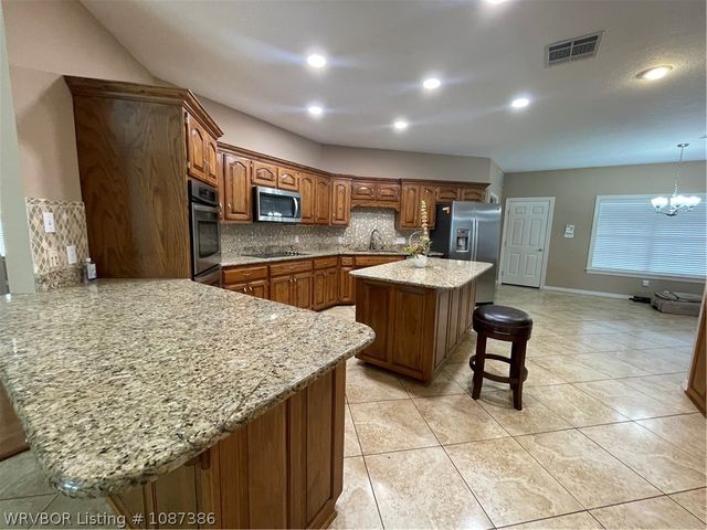 1801 Fianna Way, Fort Smith, AR 72908