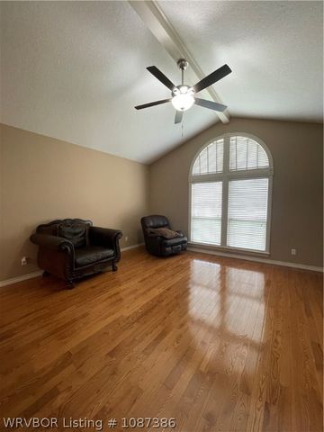 1801 Fianna Way, Fort Smith, AR 72908