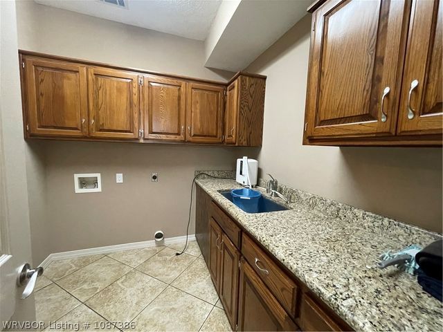 1801 Fianna Way, Fort Smith, AR 72908