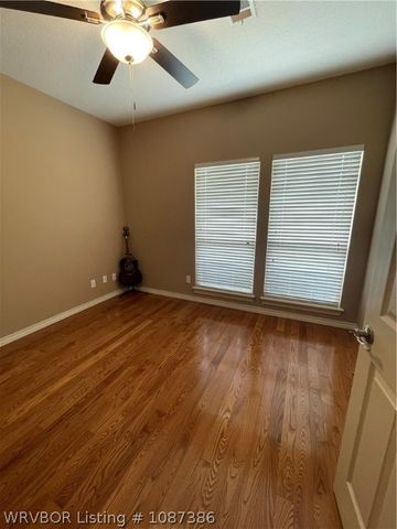 1801 Fianna Way, Fort Smith, AR 72908