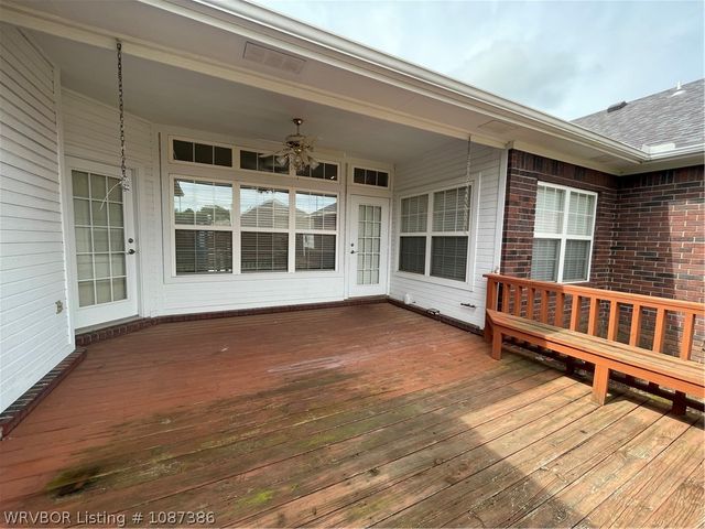 1801 Fianna Way, Fort Smith, AR 72908