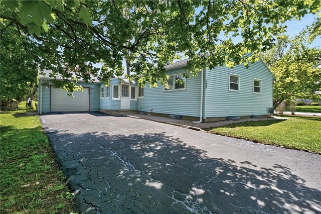 157 Hollybrook Road, Henrietta, NY 14623