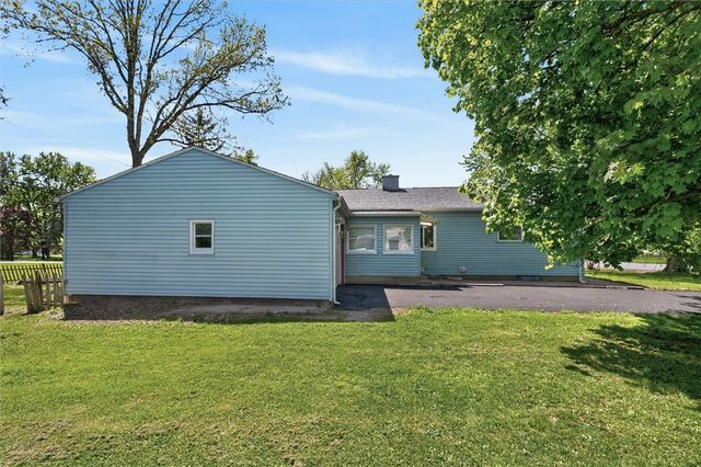 157 Hollybrook Road, Henrietta, NY 14623