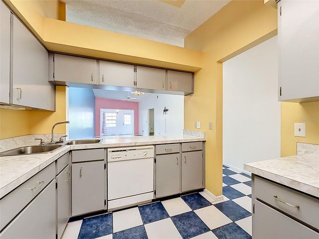 1423 OAK PLACE B, Apopka, FL 32712