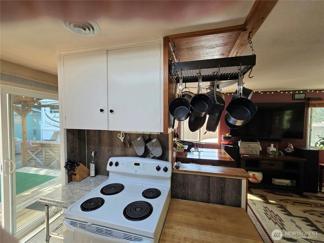 1311 N 155th street, Shoreline, WA 98133