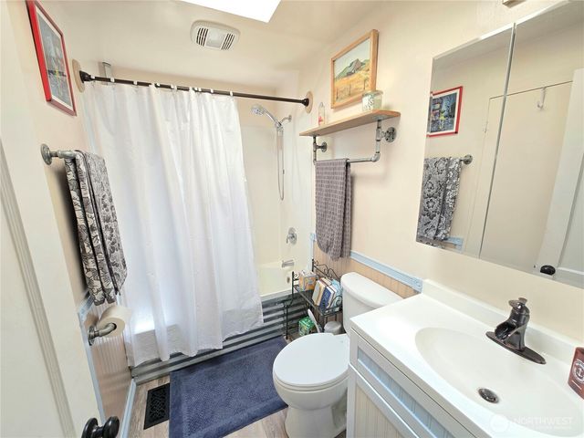 1311 N 155th street, Shoreline, WA 98133