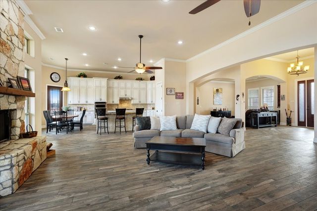 8636 Morgan Road, Blue Ridge, TX 75424