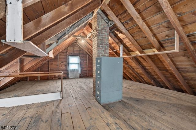 13 Johnson St, Scotch Plains Twp., NJ 07076