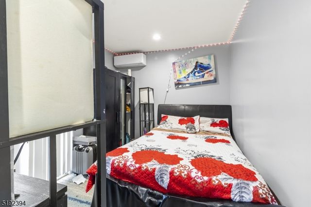 102 N 10Th St 2, Paterson City, NJ 07522