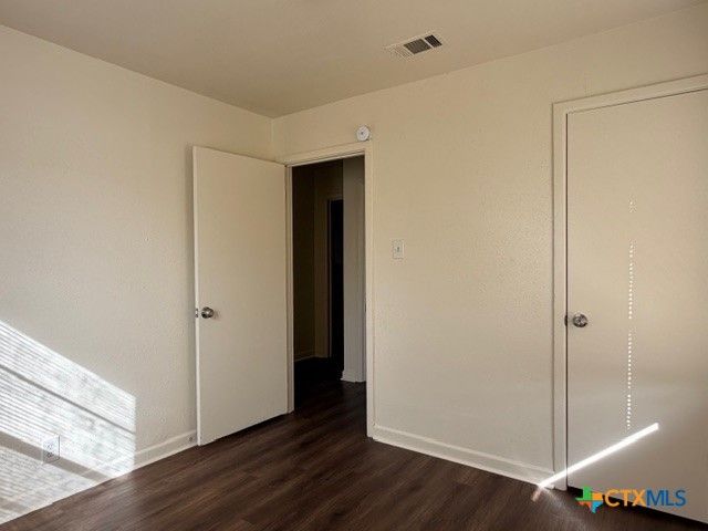 812 S 2nd Street, Killeen, TX 76541