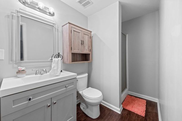 1435 W FLAMINGO DR, Memphis, TN 38117