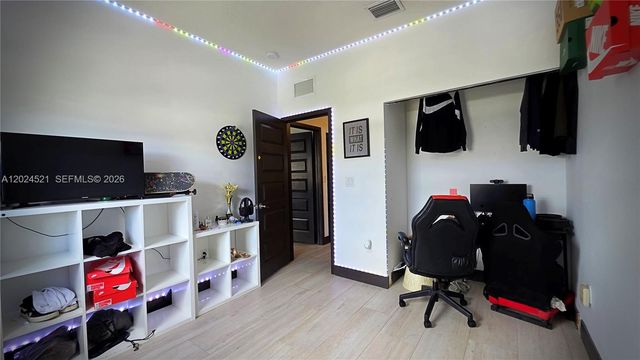 16017 NW 91st Ct, Miami Lakes, FL 33018