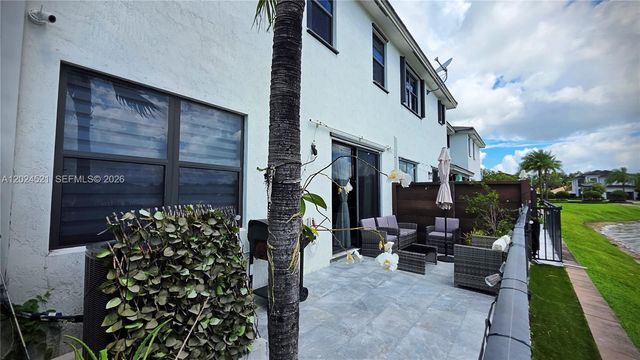 16017 NW 91st Ct, Miami Lakes, FL 33018