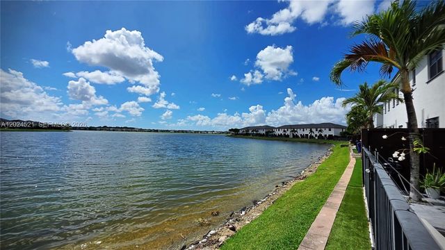 16017 NW 91st Ct, Miami Lakes, FL 33018