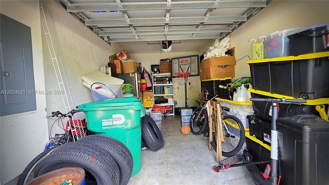 16017 NW 91st Ct, Miami Lakes, FL 33018
