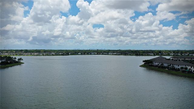 16017 NW 91st Ct, Miami Lakes, FL 33018