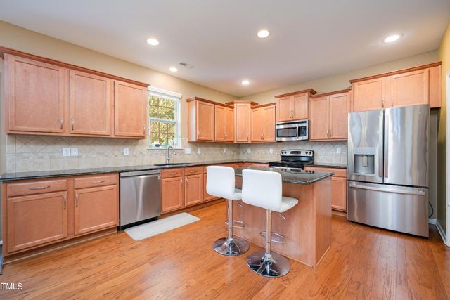 528 Mesquite Ridge Place, Cary, NC 27519