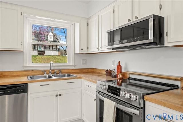 1400 Twilight Ln, Chesterfield, VA 23235