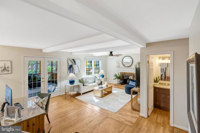 5903 FULTONS LANDING CT, Burke, VA 22015