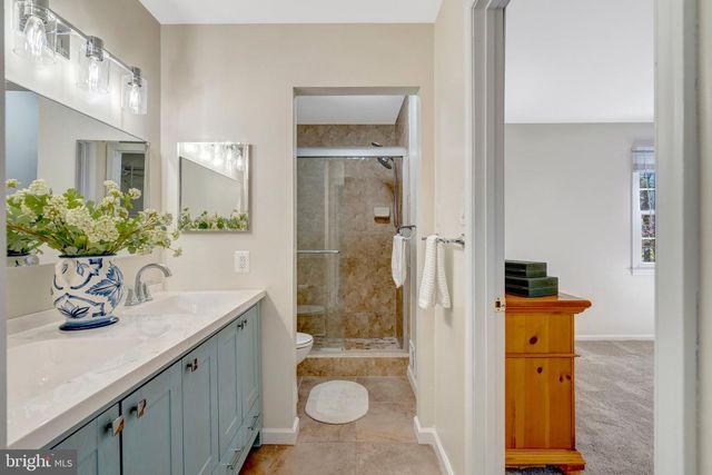 5903 FULTONS LANDING CT, Burke, VA 22015