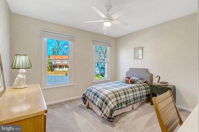 5903 FULTONS LANDING CT, Burke, VA 22015