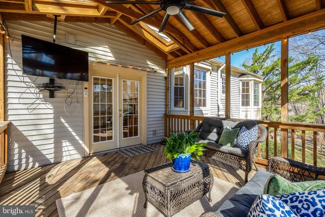 5903 FULTONS LANDING CT, Burke, VA 22015