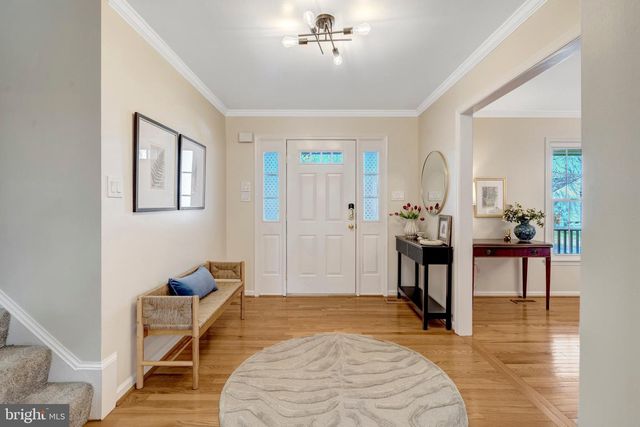 5903 FULTONS LANDING CT, Burke, VA 22015