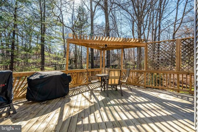 5903 FULTONS LANDING CT, Burke, VA 22015