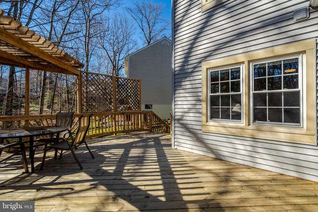 5903 FULTONS LANDING CT, Burke, VA 22015