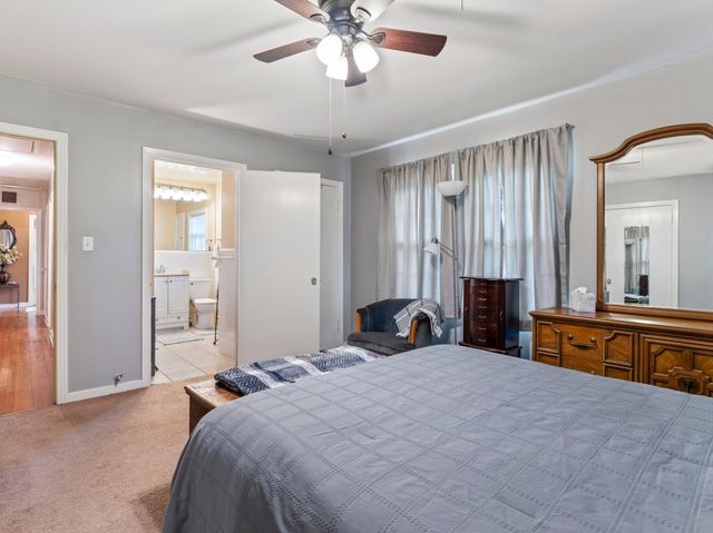 910 6th Street, Bay City, TX 77414