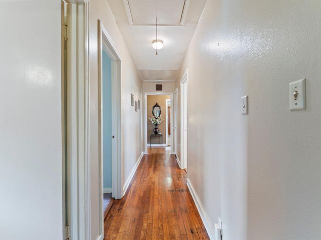 910 6th Street, Bay City, TX 77414