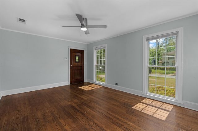 720 Cecile, Shreveport, LA 71106