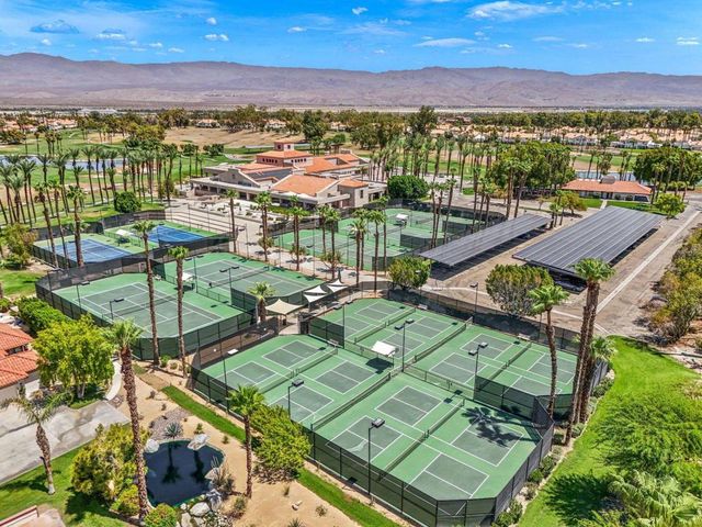 549 Desert Falls Drive E, Palm Desert, CA 92211
