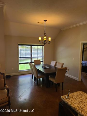 3 Lenox Court, Jackson, MS 39211
