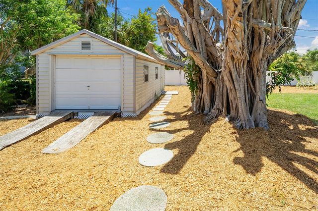 4512 99TH STREET W, Bradenton, FL 34210
