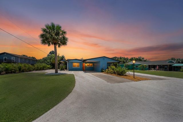4512 99TH STREET W, Bradenton, FL 34210