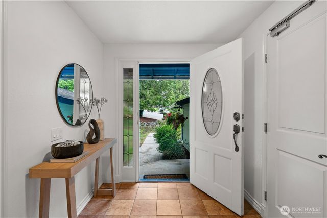 8201 172nd Avenue NE, Redmond, WA 98052