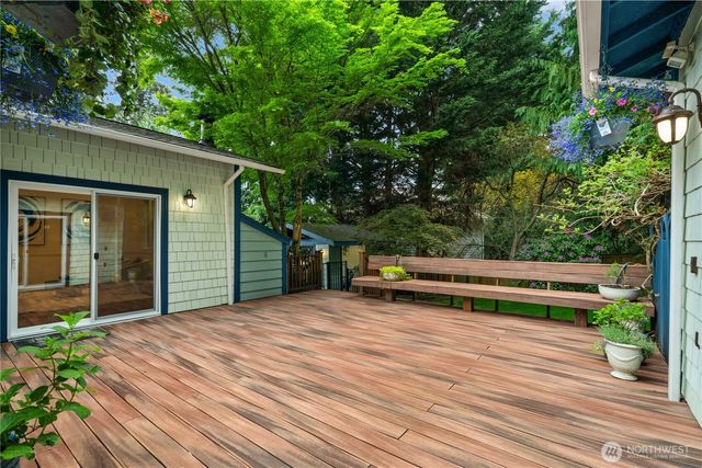 8201 172nd Avenue NE, Redmond, WA 98052