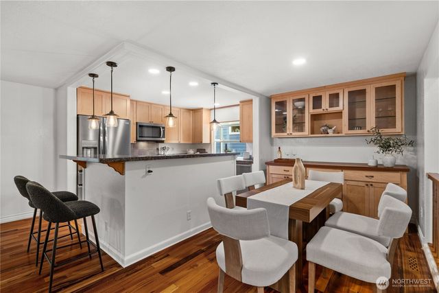 8201 172nd Avenue NE, Redmond, WA 98052