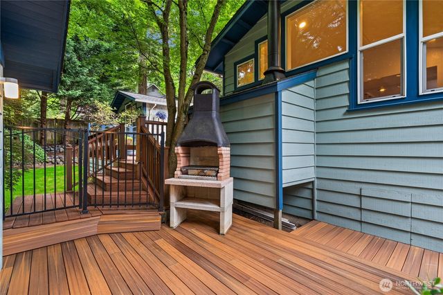 8201 172nd Avenue NE, Redmond, WA 98052