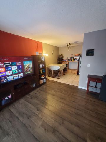 12932 Nicollet Avenue 102, Burnsville, MN 55337