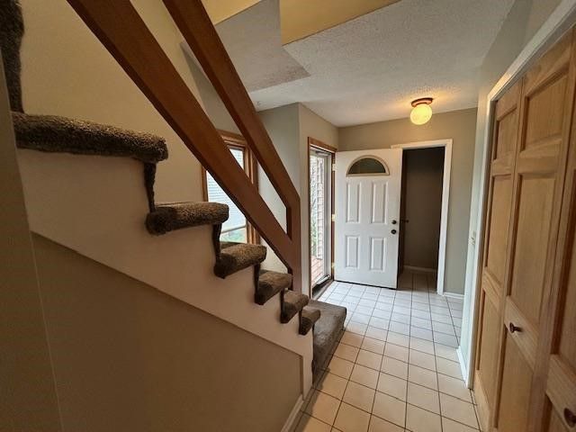 756 Knolls Court, West Des Moines, IA 50265