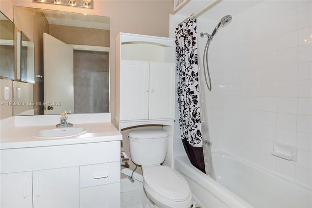 3740 San Simeon Cir 3740, Weston, FL 33331